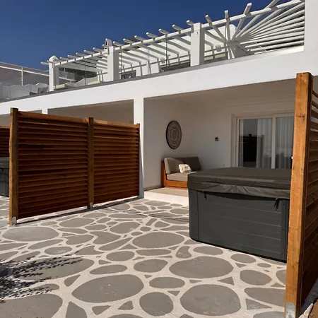 Mykonos Lagom דירה